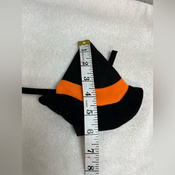Black And Orange Halloween Costume Hat And Cape - Picture 12 of 14